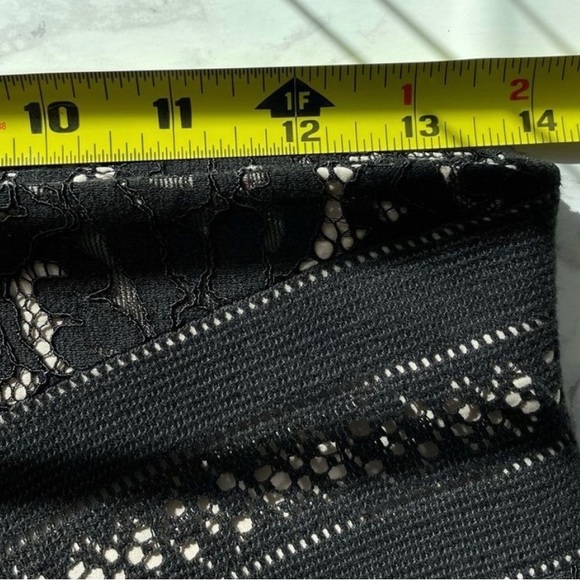 Lover Black Lace Skirt - Picture 6 of 8